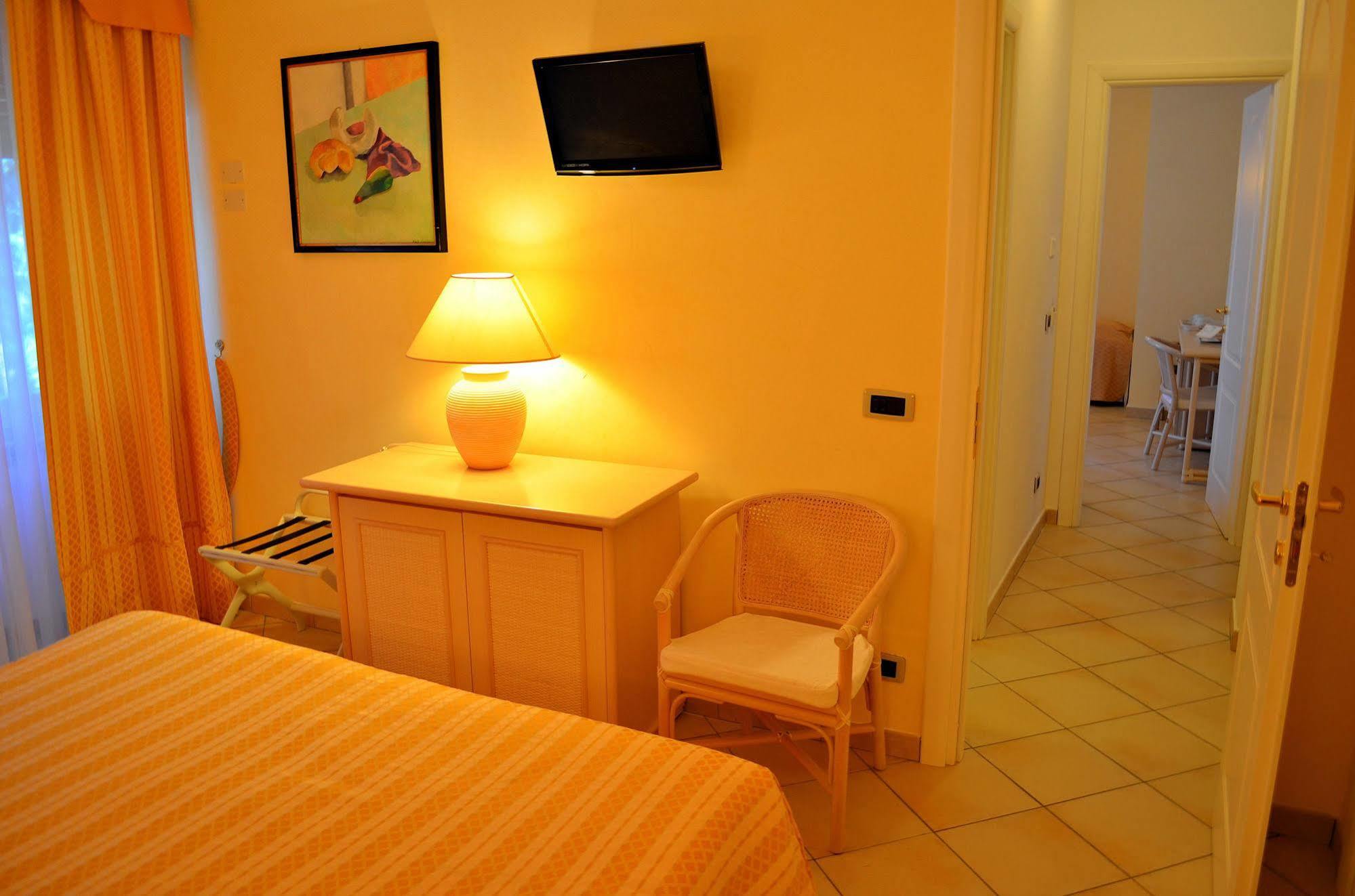 La Riserva Di Castel D'Appio- Charme & Relax Ventimiglia Exterior photo